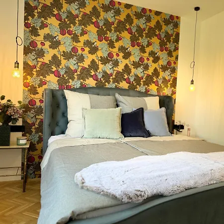 Apartment Cosmolux *